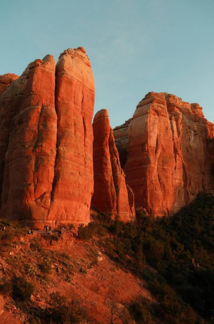 Exploration du désert rouge en Algérie : un voyage hors du temps